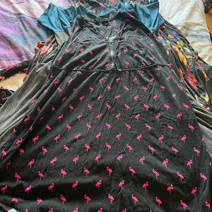 20$ or 2 for 30$ Torrid dress size 18/20 torrid size 2 20$ or 2 for 30$